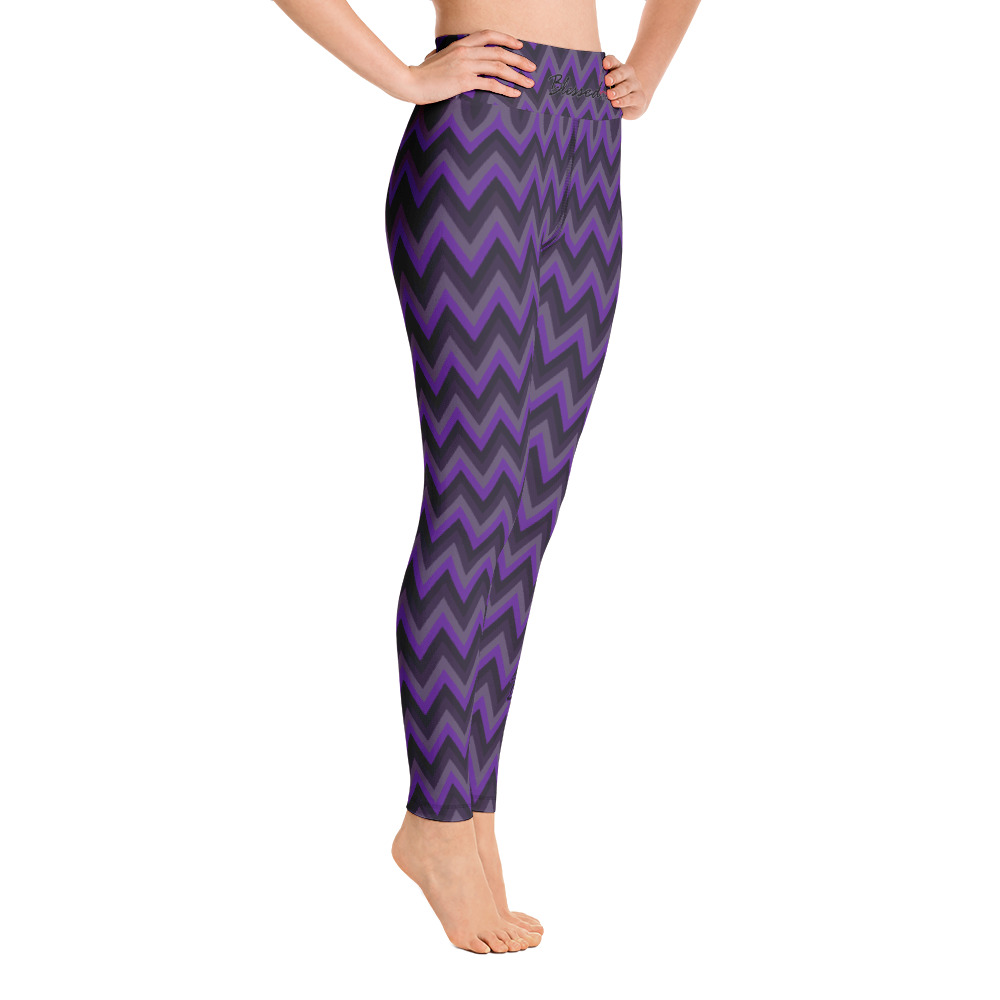 Blessed Heart Chevron - Yoga Leggings - Image 4